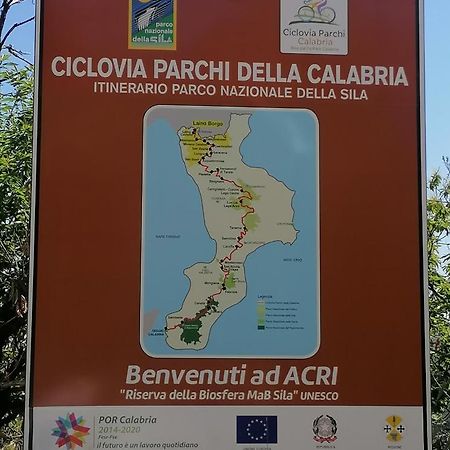 B&B La Rosa Dei Venti Acri Exterior foto